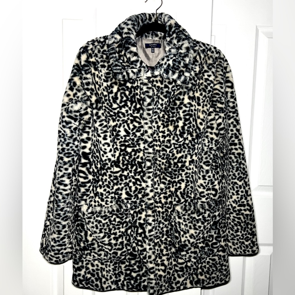 NWOT // KAARI blue - Animal Print Faux Fur Jacket